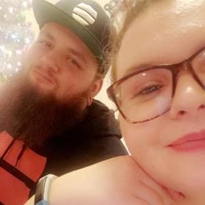 Meet your Posher, Dominic